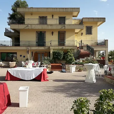 Oda ve Kahvaltı Milici