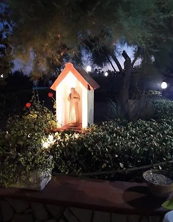 Oda ve Kahvaltı Milici *