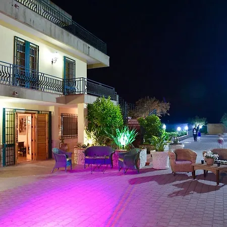 Oda ve Kahvaltı Milici *